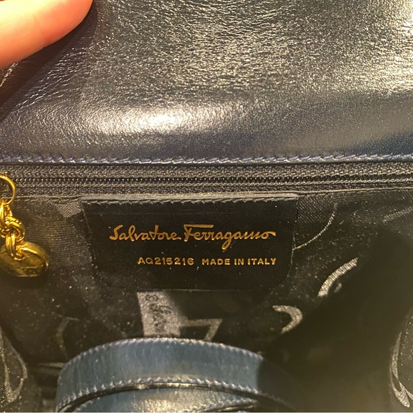 Vintage Ferragamo 2 way Purse - Picture 2 of 9